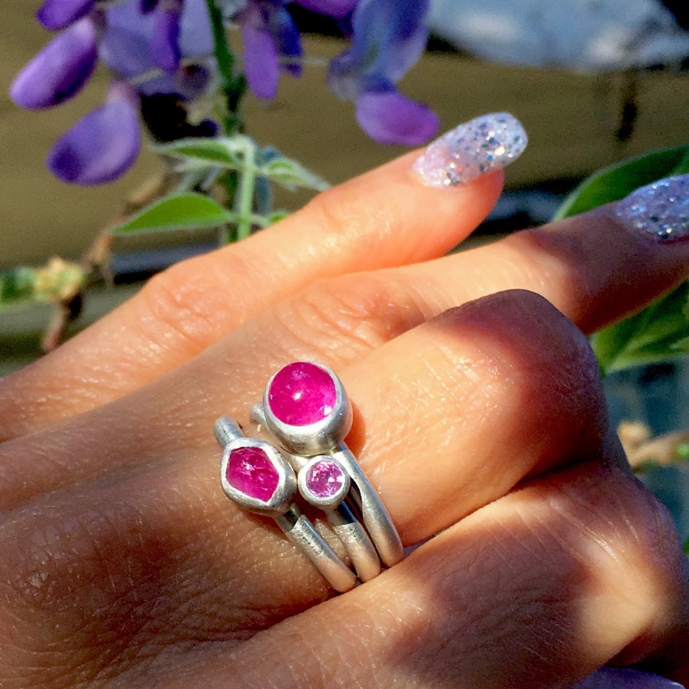 NATURAL RARE HOT PINK SAPPHIRE MATTE STERLING RING - Picture 7 of 8